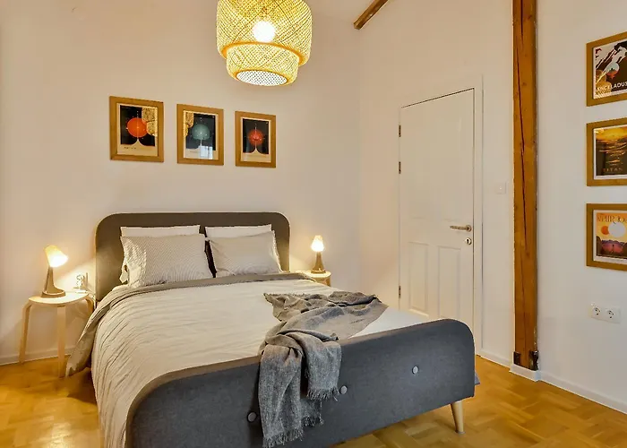 Dreamy Sunset Loft In Sofia City Center
